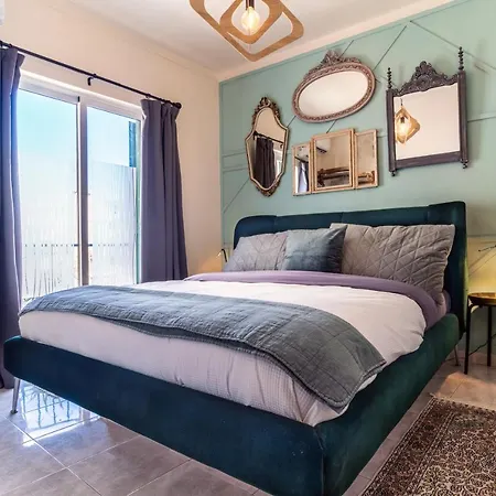 Arty Vintage Townhouse With Rooftop Shower & Sun Loungers Olhao Exterior photo